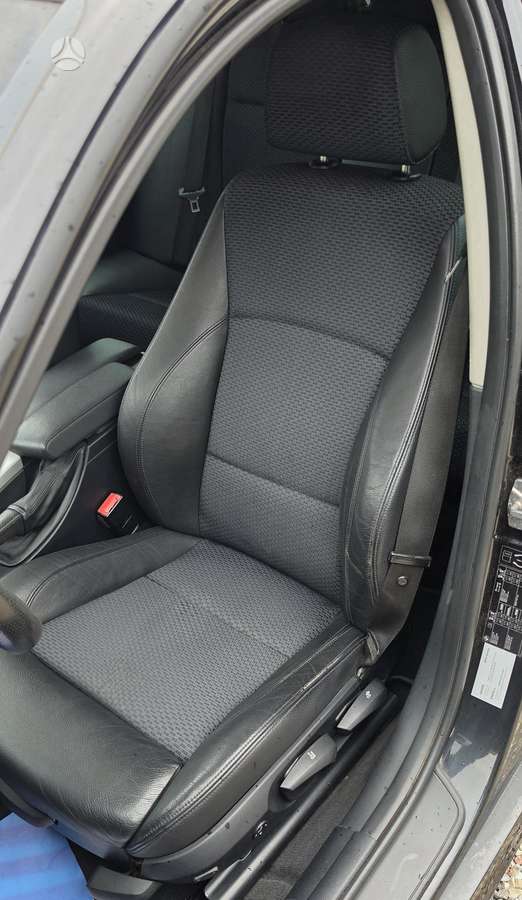 BMW 320, 2.0 l., wagon