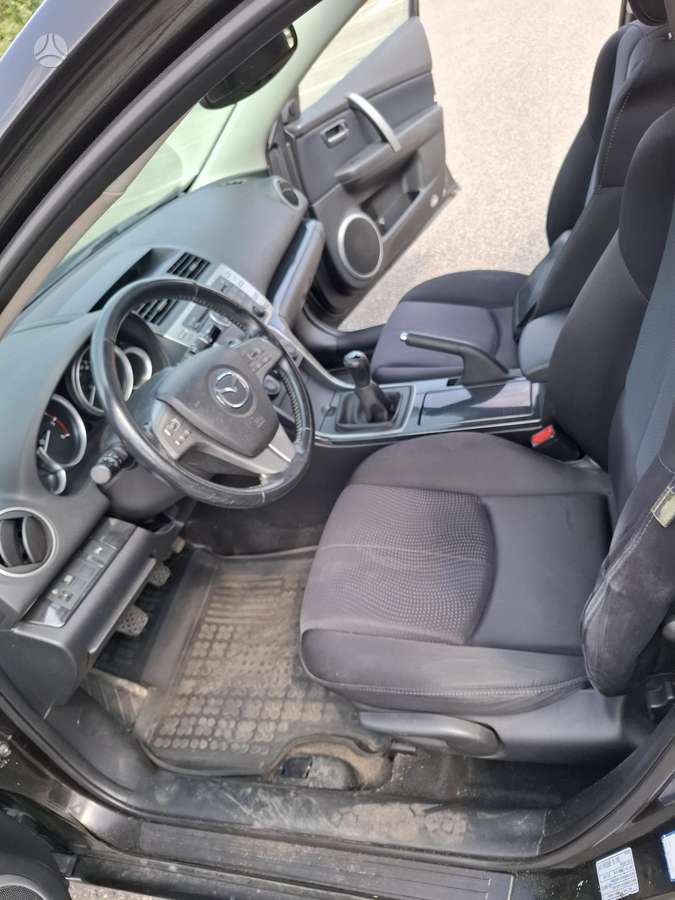 Mazda 6, 2.0 l., universalas