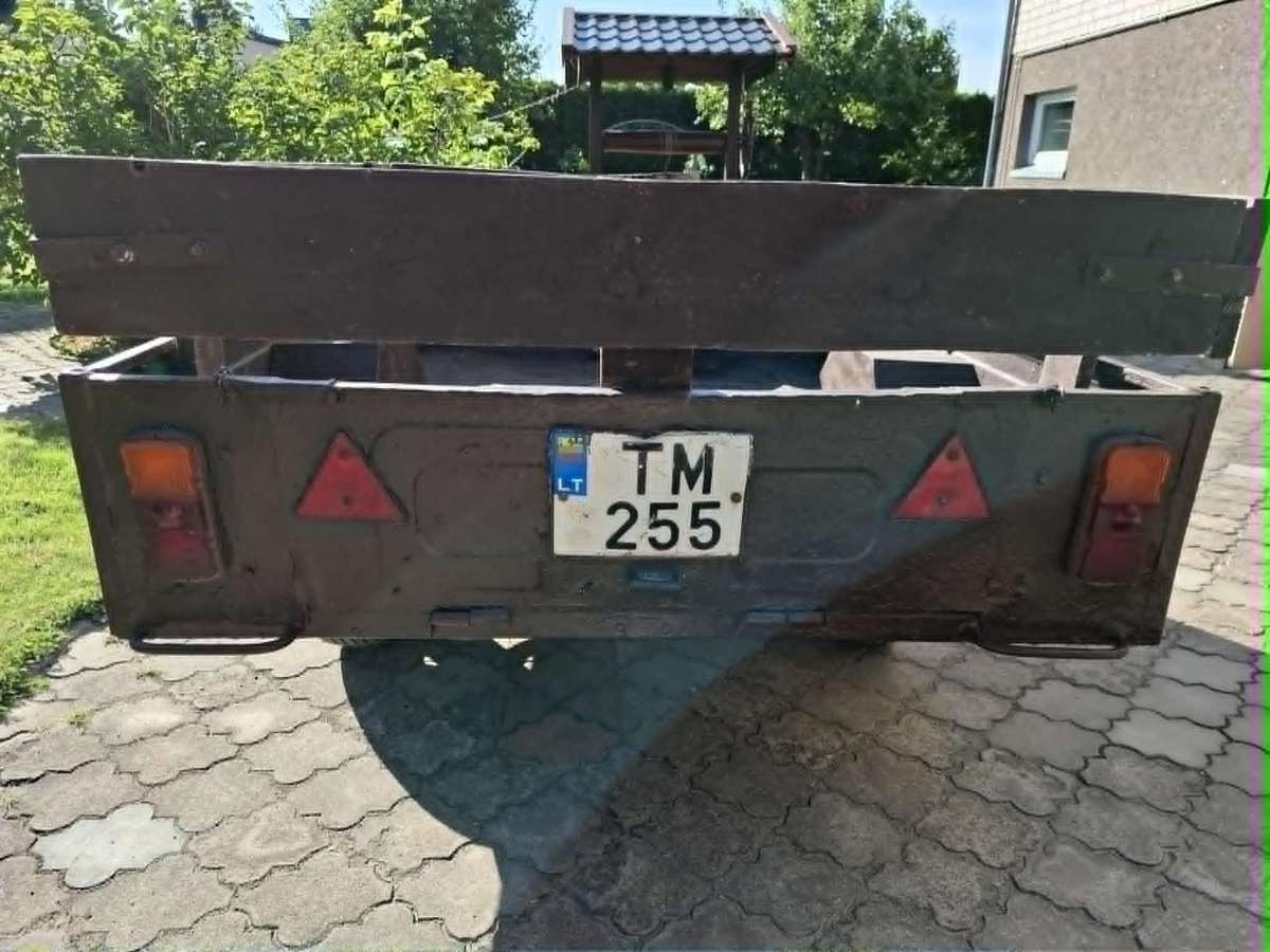 -Kita-, passenger car trailers