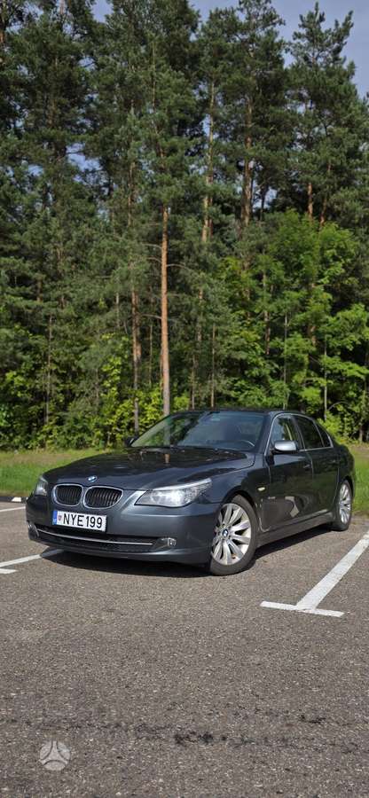 BMW 520, 2.0 l., Седан