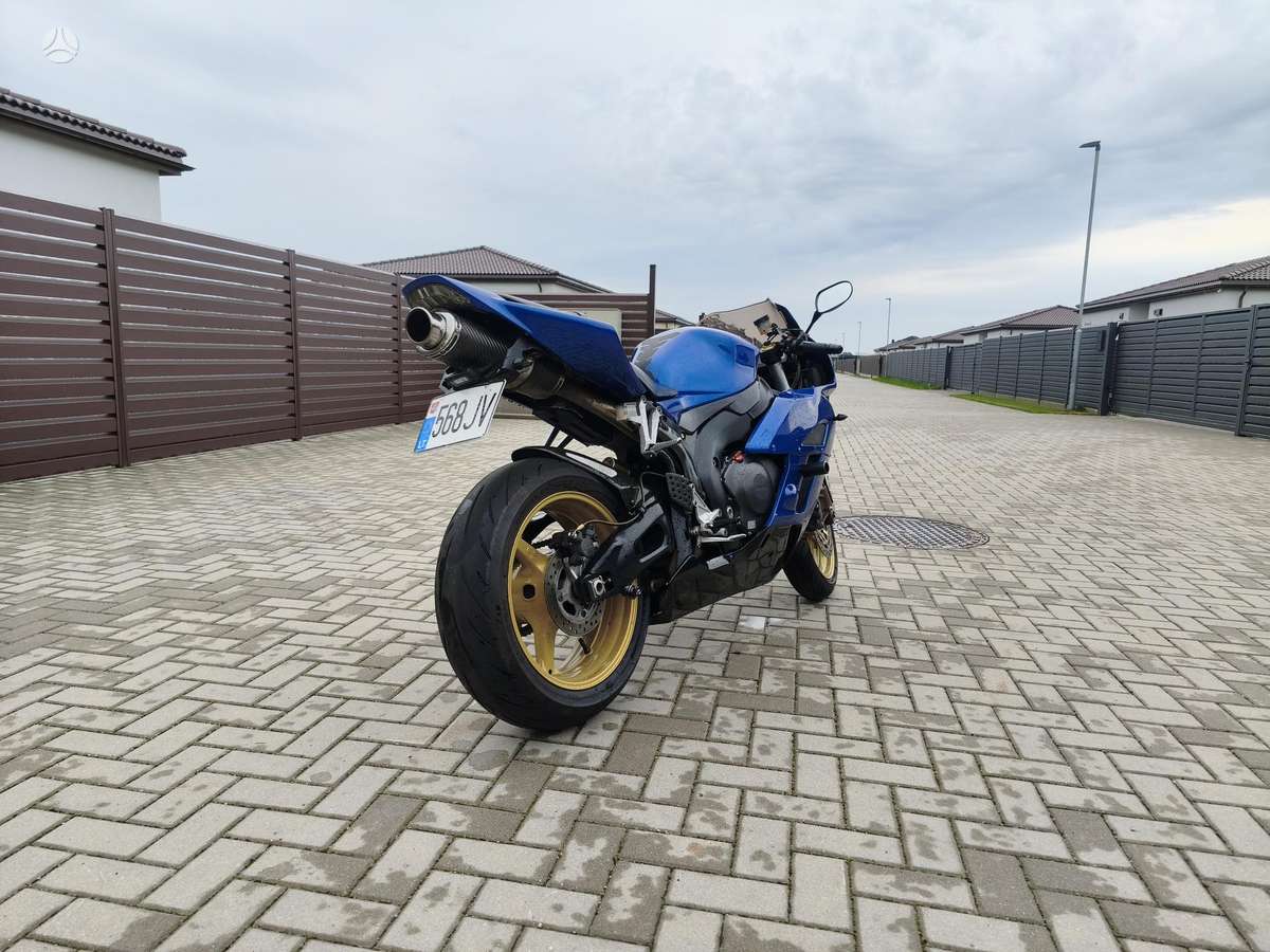 Honda CBR 1000cc, спортбайки / superbikes