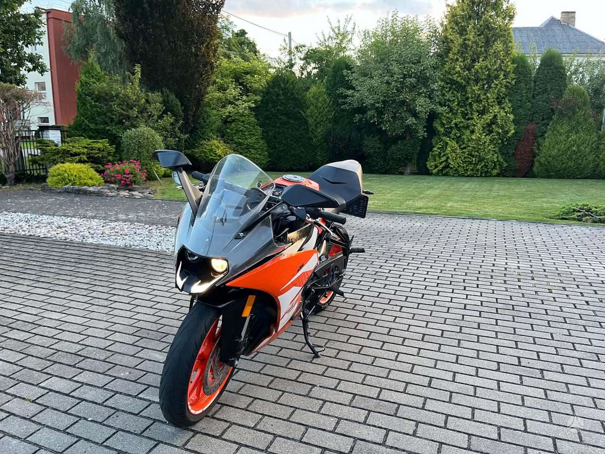 KTM RC 125cc, superbikes