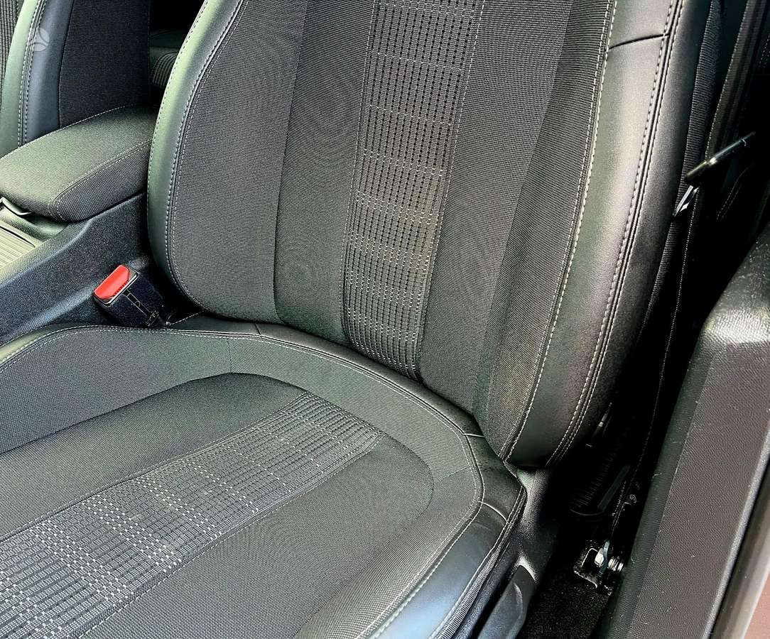 Peugeot 308, 1.2 l., Универсал