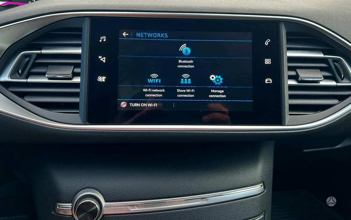 Peugeot 308, 1.2 l., Универсал