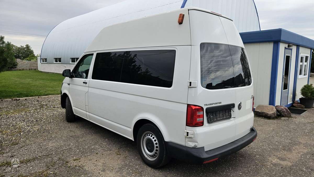 Volkswagen Transporter - 5