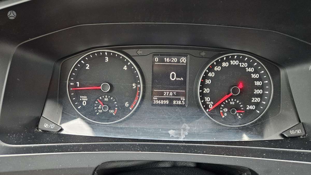 Volkswagen Transporter - 7