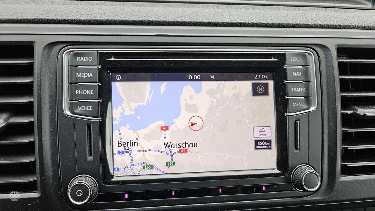 Volkswagen Transporter - 8