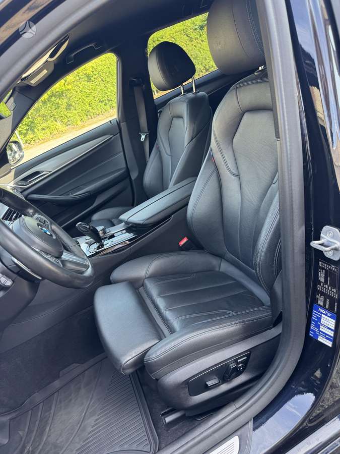 BMW 525, 2.0 l., Универсал