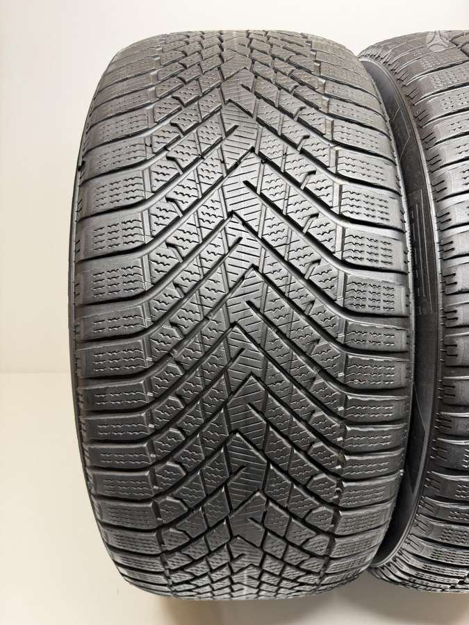 Pirelli Winter2Scorpion 2025m, winter 285/40 R22