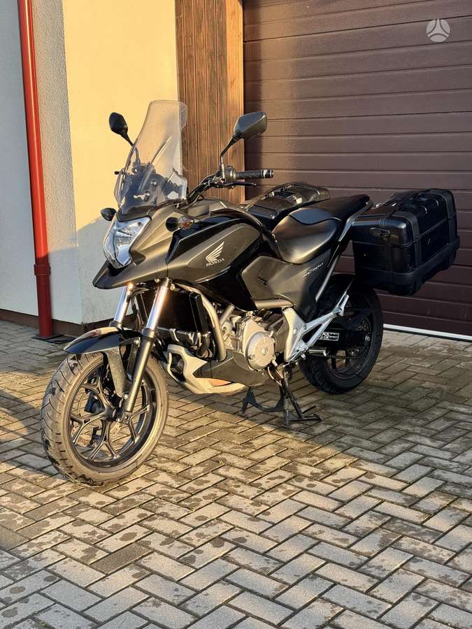 Honda NC 700cc, enduro / adventure
