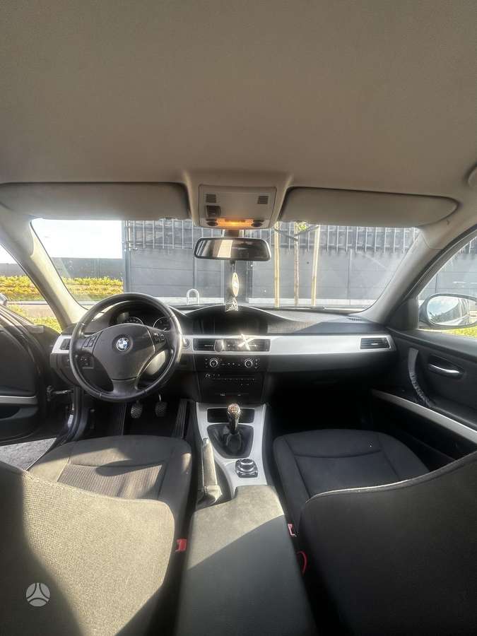 BMW 320, 2.0 l., universalas