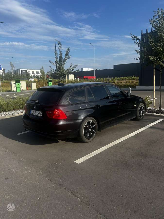 BMW 320, 2.0 l., wagon