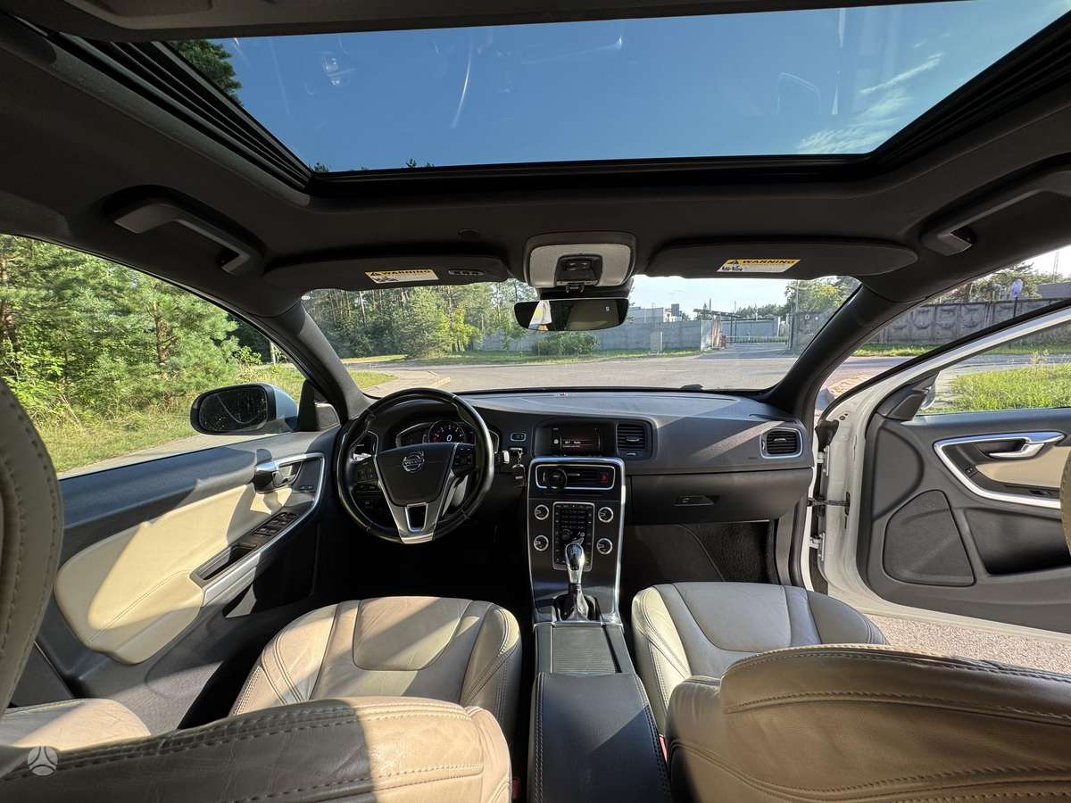 Volvo S60, 2.0 l., Седан