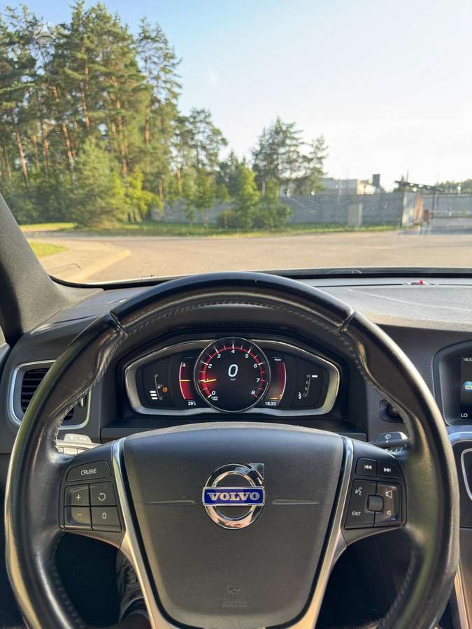 Volvo S60, 2.0 l., Седан