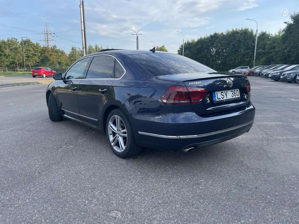 Volkswagen Passat - 7
