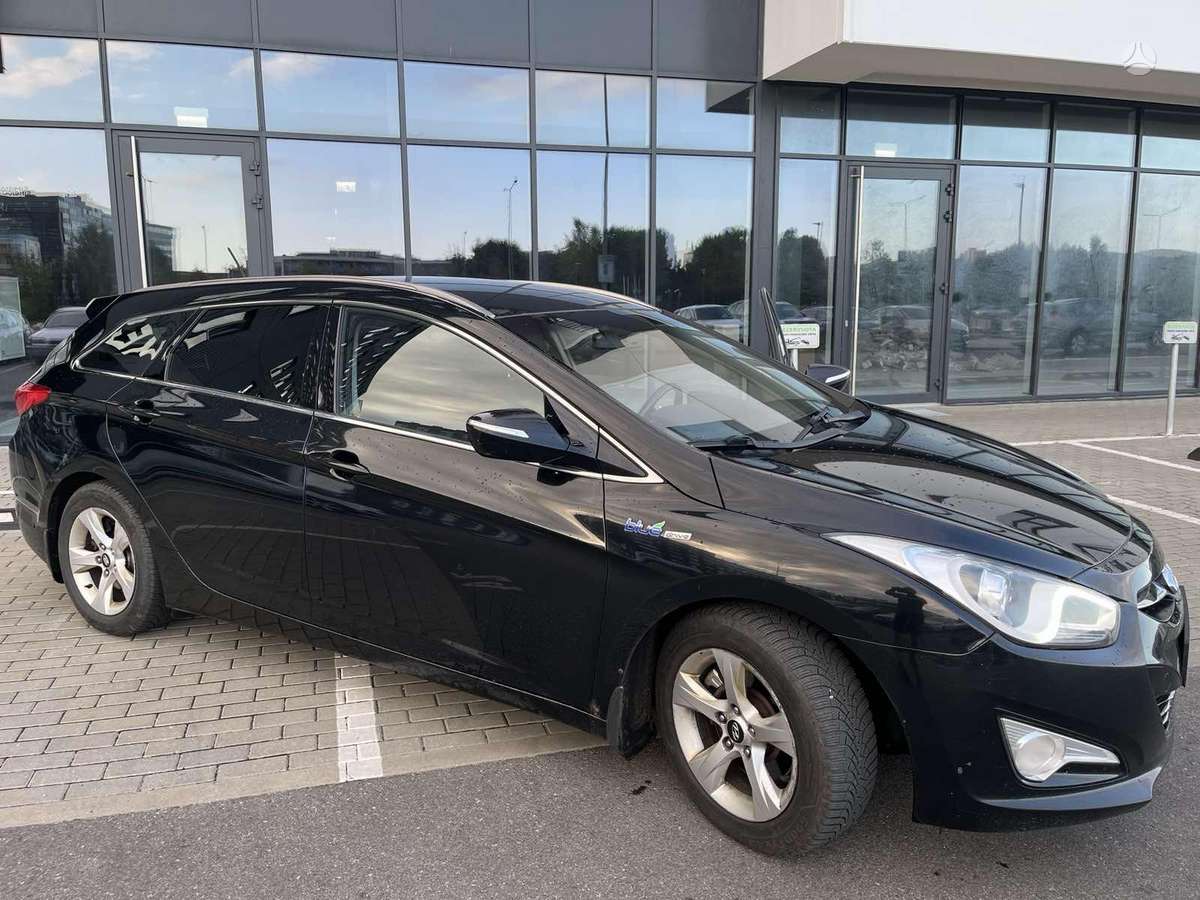 Hyundai i40, 1.7 l., Универсал