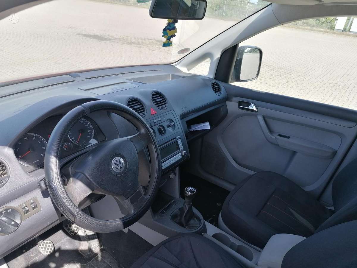 Volkswagen Caddy - 11