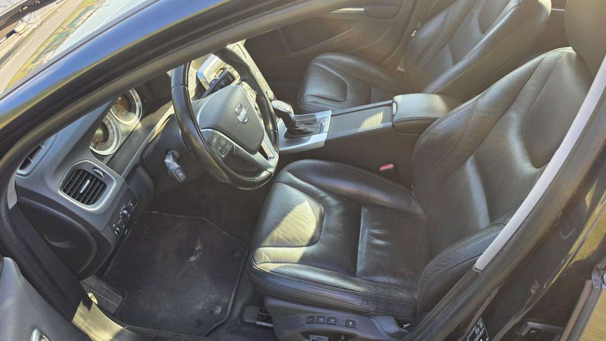 Volvo S60 - 6