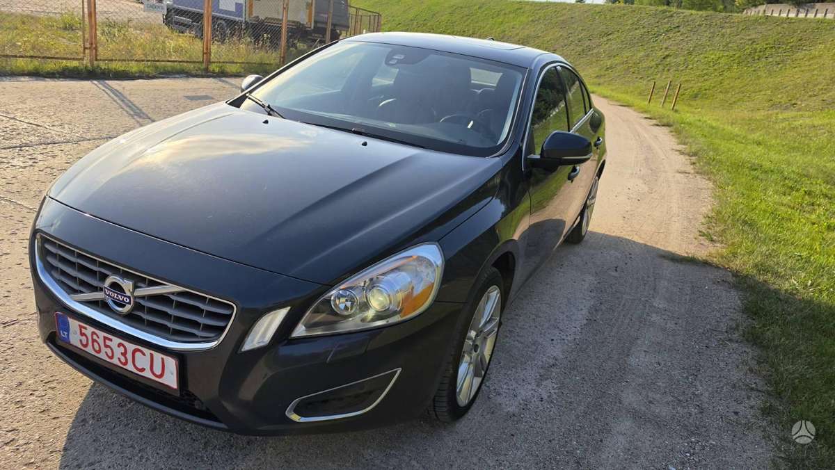 Volvo S60 - 2