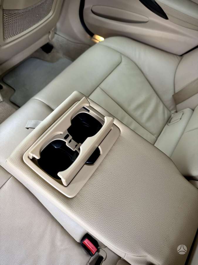 BMW 320, 2.0 l., wagon