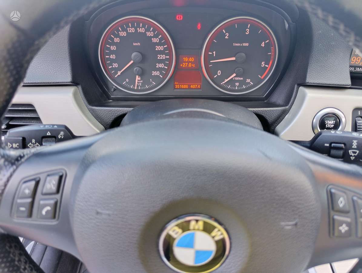 BMW 330, 3.0 l., wagon