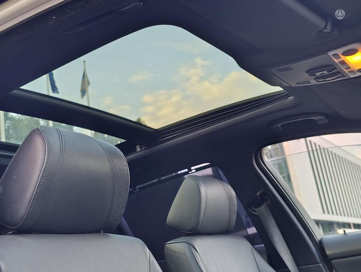 BMW 330, 3.0 l., wagon