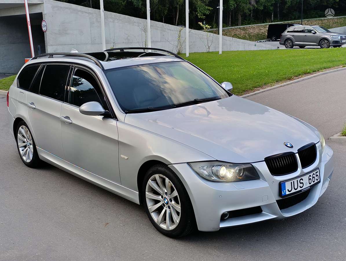 BMW 330, 3.0 l., wagon