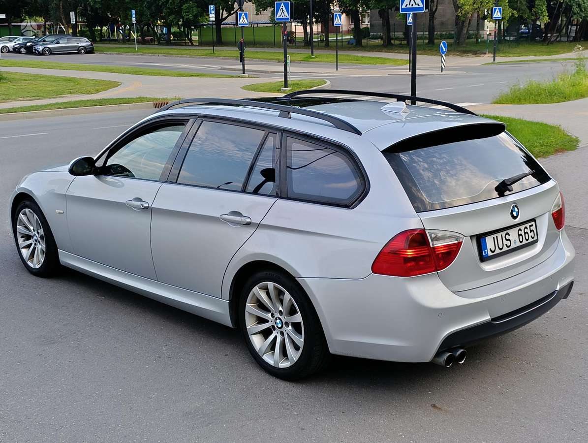 BMW 330, 3.0 l., wagon