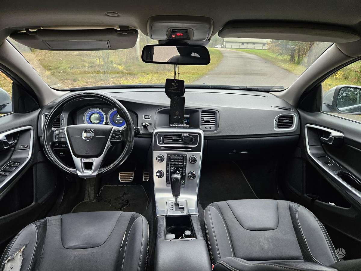 Volvo V60, 2.0 l., Универсал