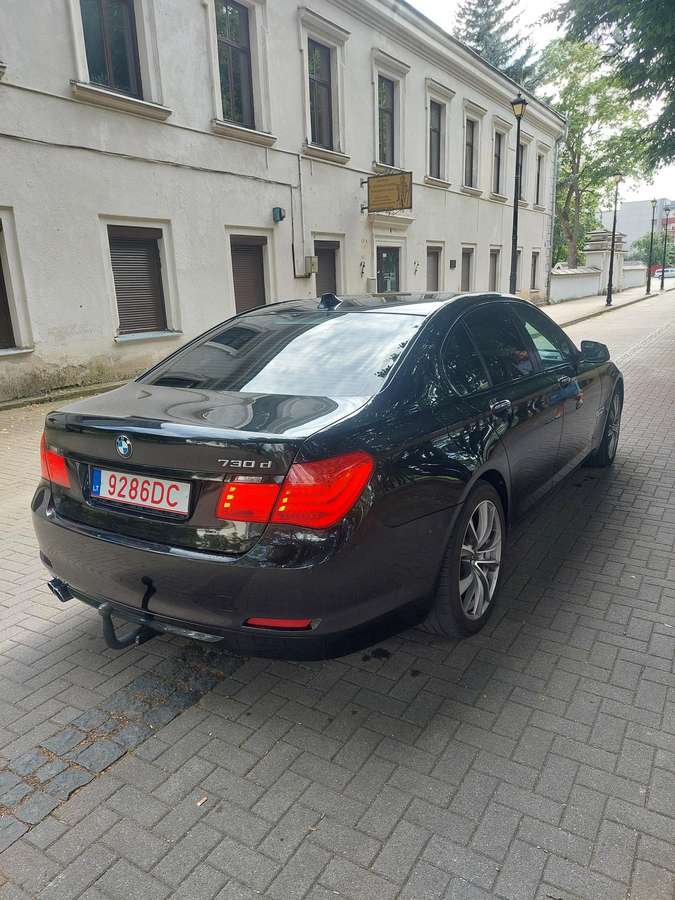 BMW 730, 3.0 l., Седан