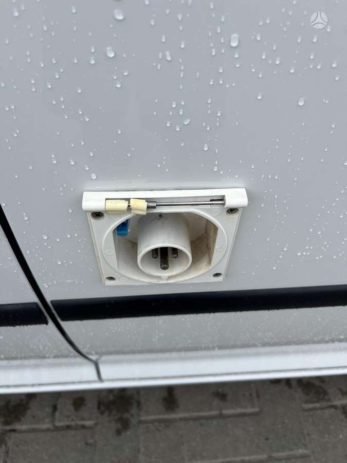 Volkswagen Caddy, šaldytuvai