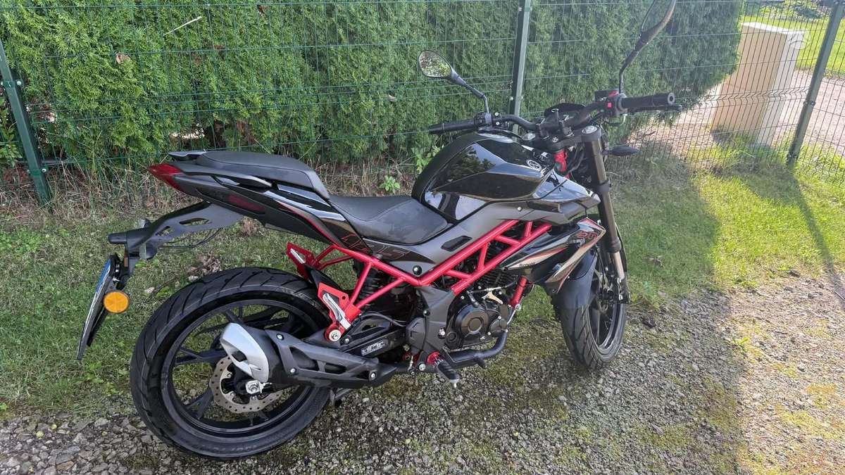 Benelli 125 125cc, street / classic