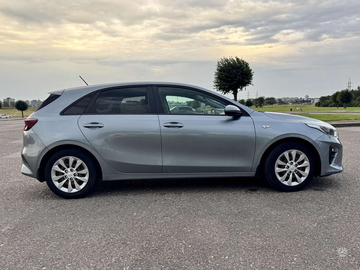 Kia Ceed, 1.4 l., Хэтчбек