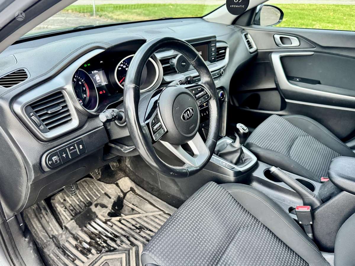 Kia Ceed, 1.4 l., Хэтчбек