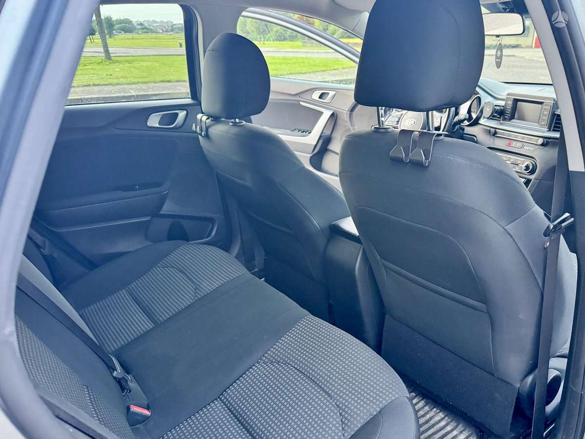 Kia Ceed, 1.4 l., Хэтчбек