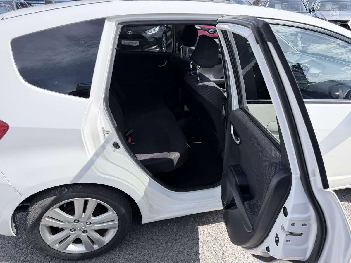 Honda Jazz, 1.3 l., hatchback