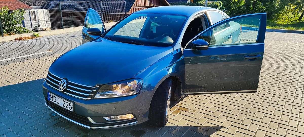 Volkswagen Passat - 5
