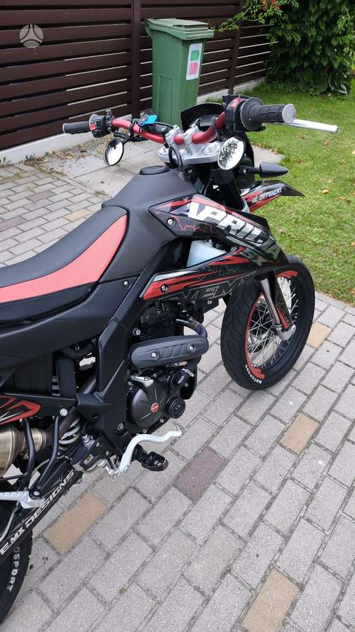 Aprilia SX 124cc, supermoto