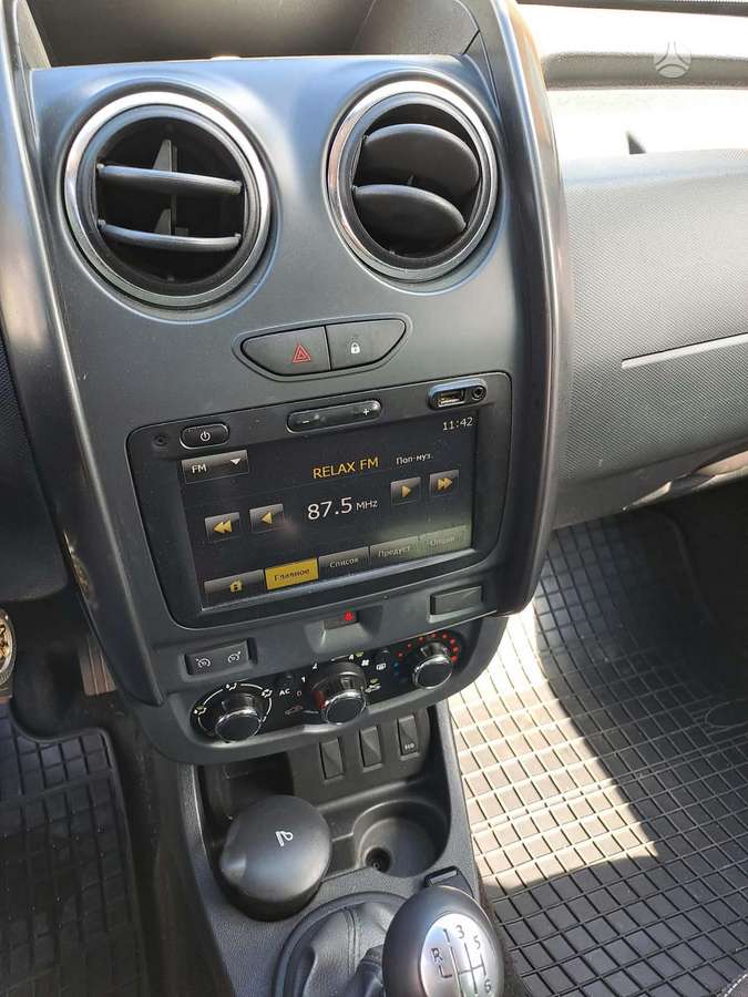 Dacia Duster, 1.2 l., off-road / crossover