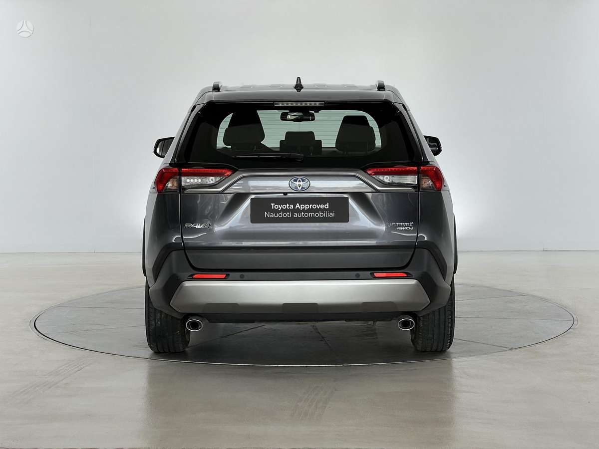 Toyota RAV4 - 4