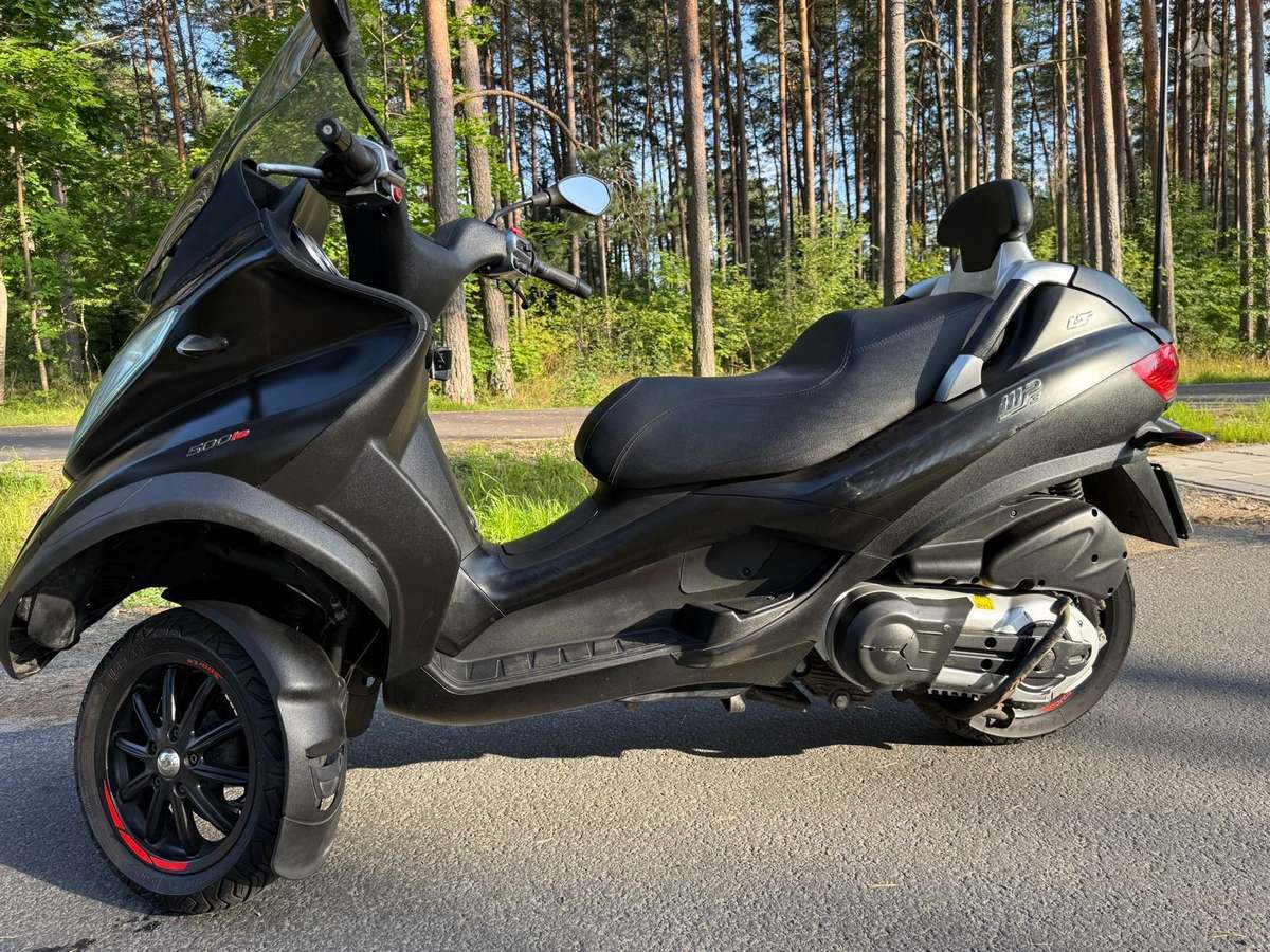 Piaggio MP3 500cc, trikes