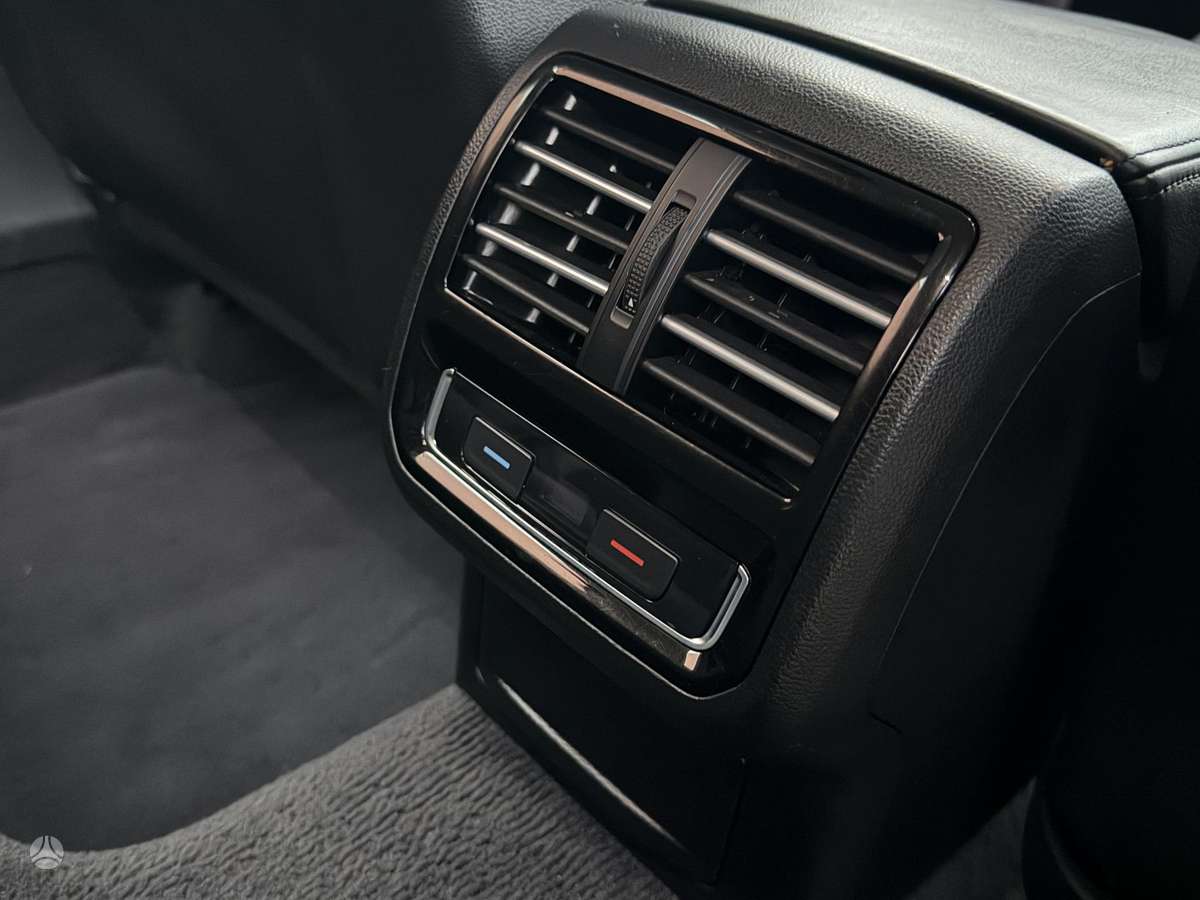 Volkswagen Passat, 2.0 l., Универсал