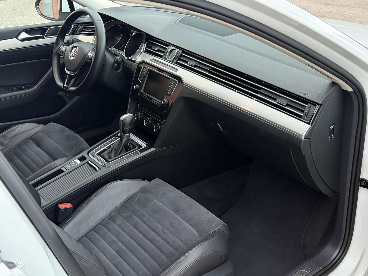 Volkswagen Passat, 2.0 l., Универсал
