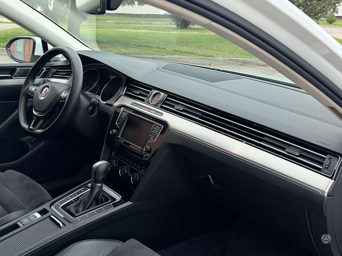 Volkswagen Passat, 2.0 l., Универсал