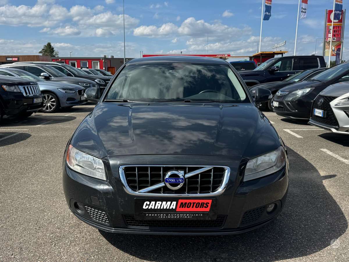 Volvo V70, 2.0 l., Универсал