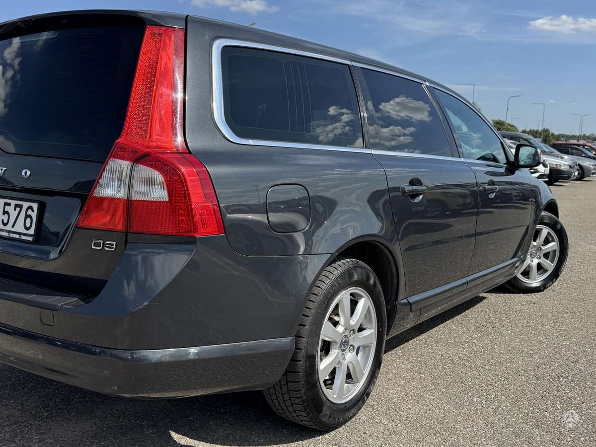 Volvo V70, 2.0 l., Универсал
