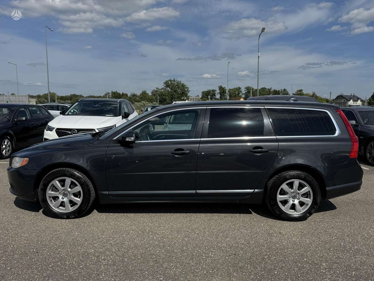 Volvo V70, 2.0 l., Универсал