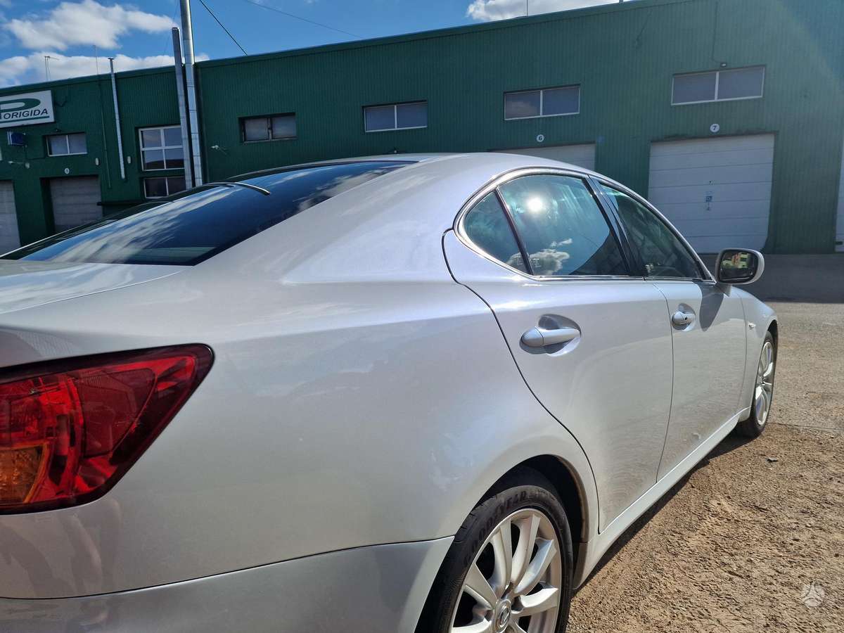 Lexus IS 250, 2.5 l., Седан