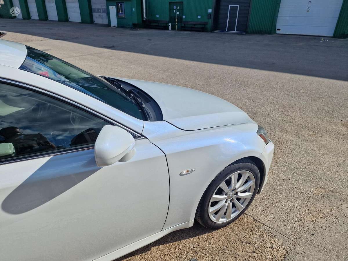 Lexus IS 250, 2.5 l., Седан