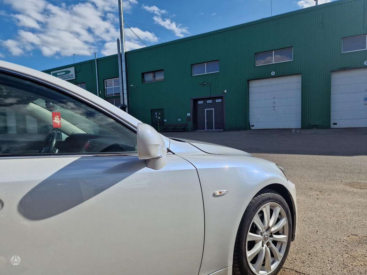 Lexus IS 250, 2.5 l., Седан
